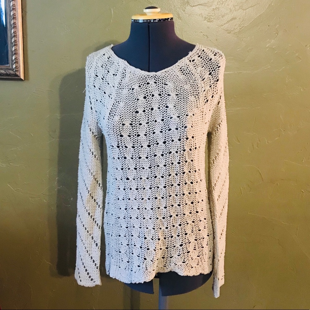 Alya Cream Colored Sweater